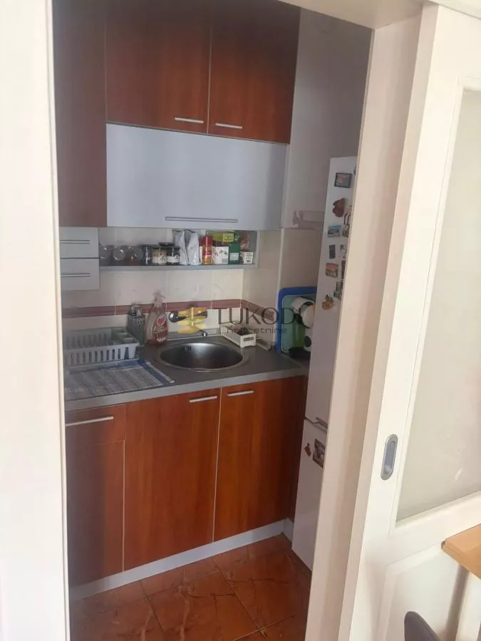 1,5 stan od 35m2 Grbavica - slika 5
