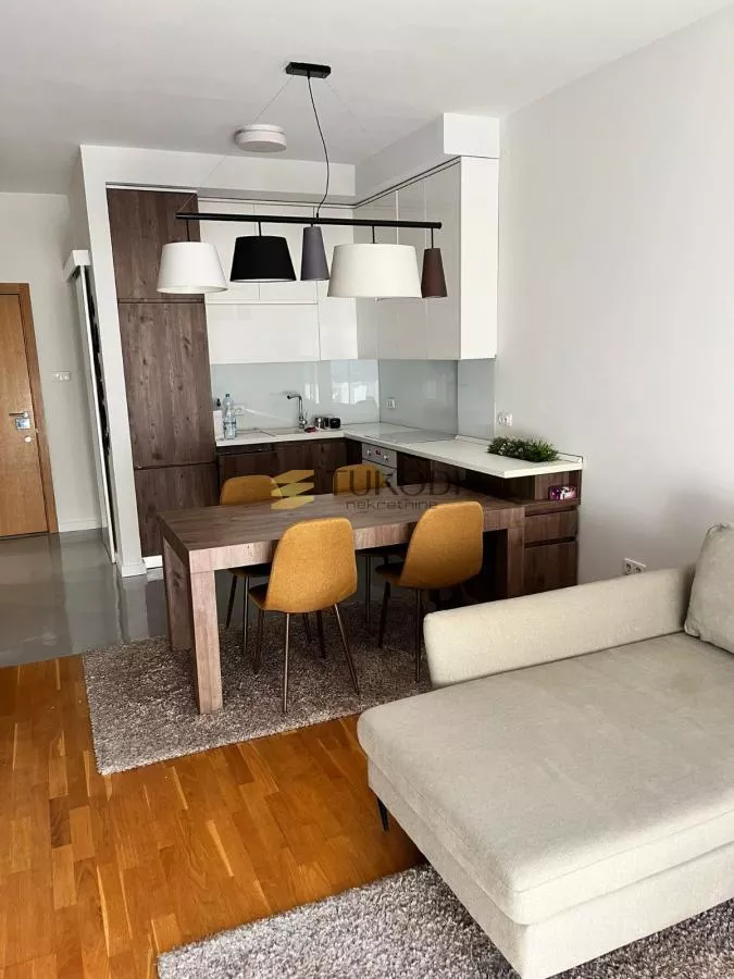 3,0 stan - 78m2 Park City,Liman 3 - slika 5
