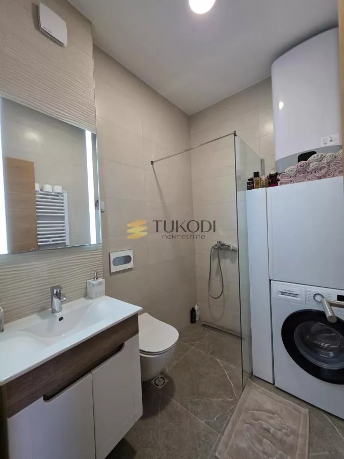 Jednoiposoban stan 34 m², Centar, Novi Sad, 2. sprat - photo 17