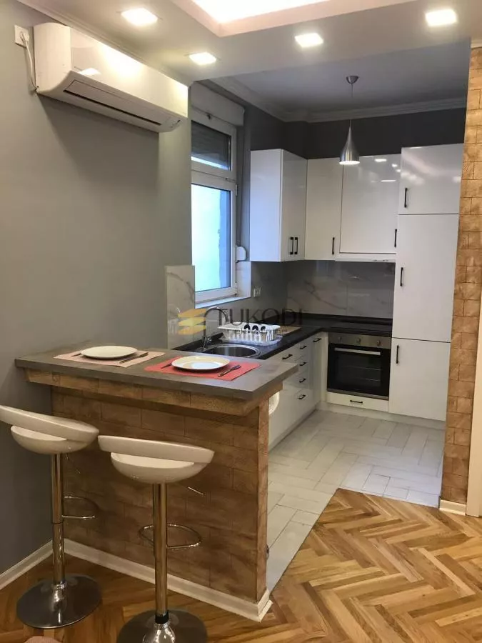 BETON HALA | Renoviran stan 3.0 – Pogled na Savu - slika 10