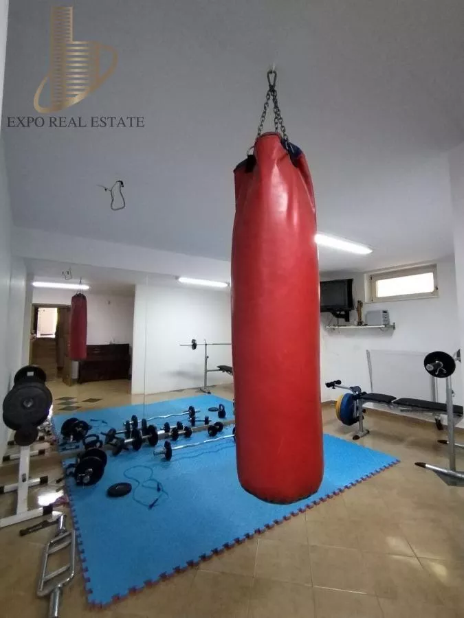 Za izdavanje poslovni objekat od 750m2 pogodan za IT delatnost - slika 20