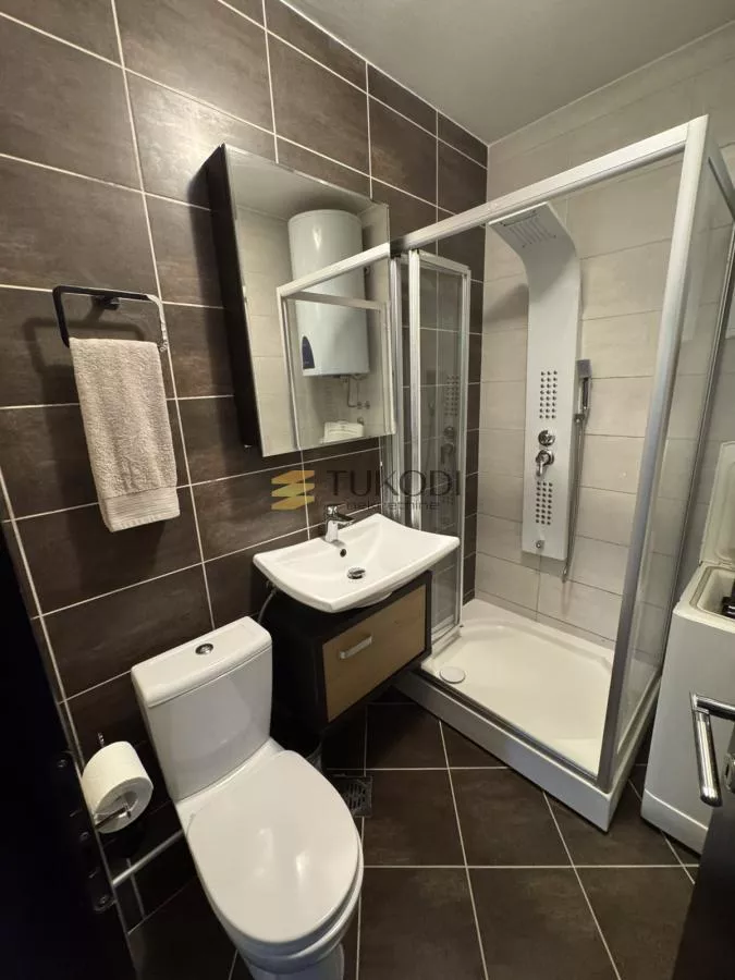 Zemun, Gornji Grad | 52 m² - potpuno opremljen - slika 15