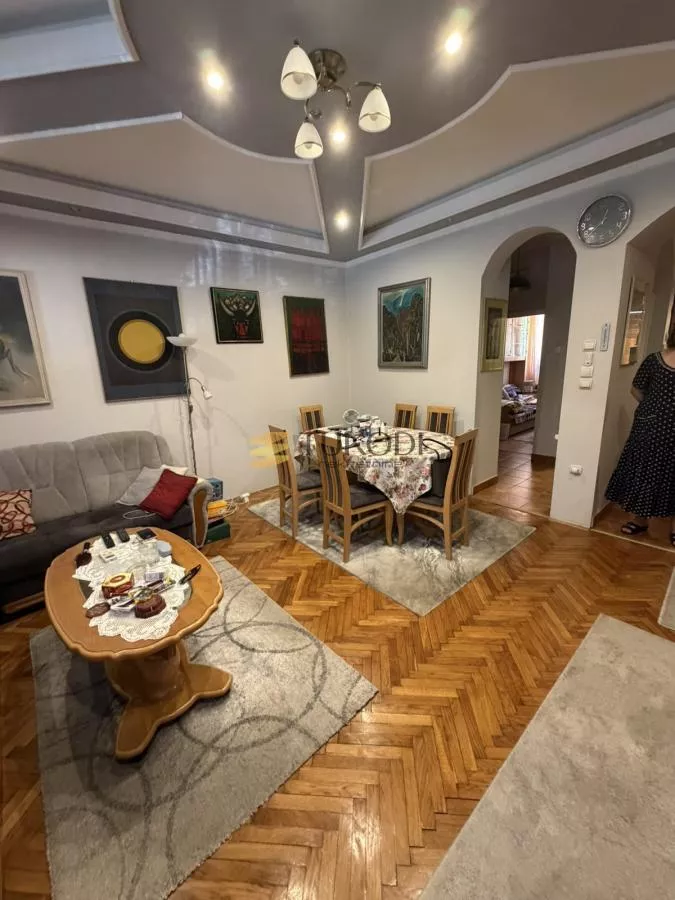 3,5 stan od 87m2 Centar - photo 1