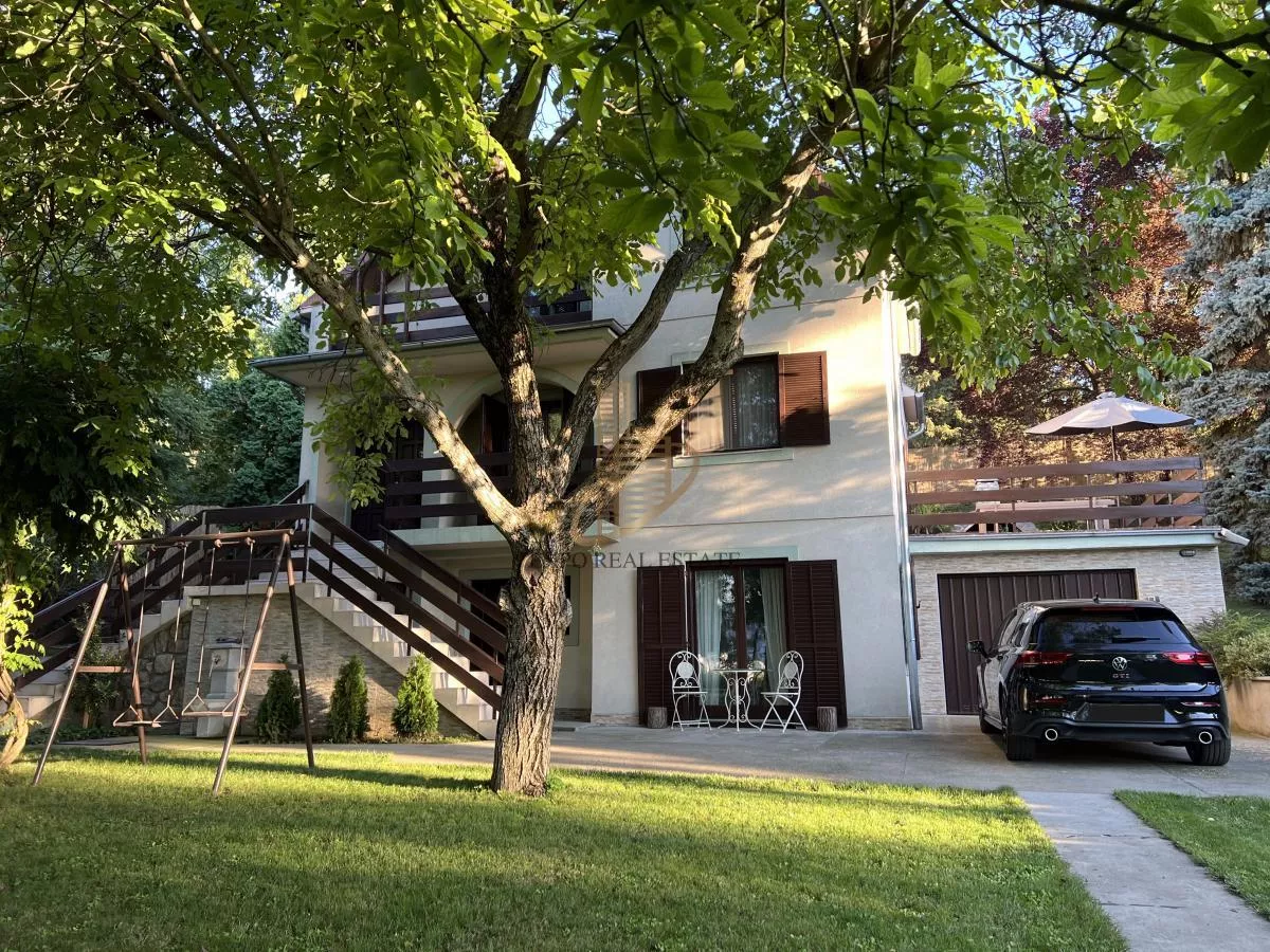 Kuća 254m2 uknjižena 13a placa- Rakovac - slika 1