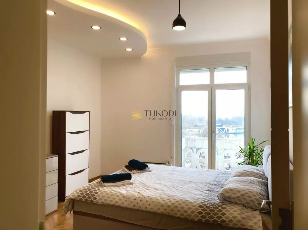 BETON HALA | Renoviran stan 3.0 – Pogled na Savu - slika 6