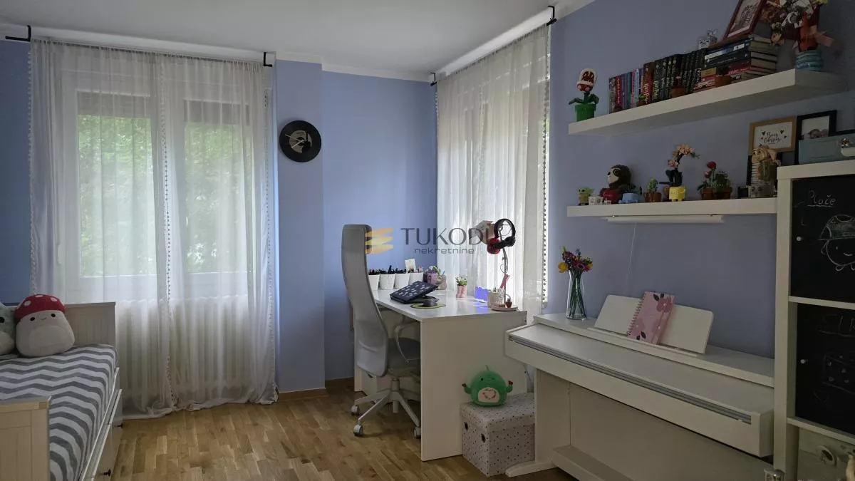 4,0 stan od 96m2 Bul.Jovana Dučića - slika 10