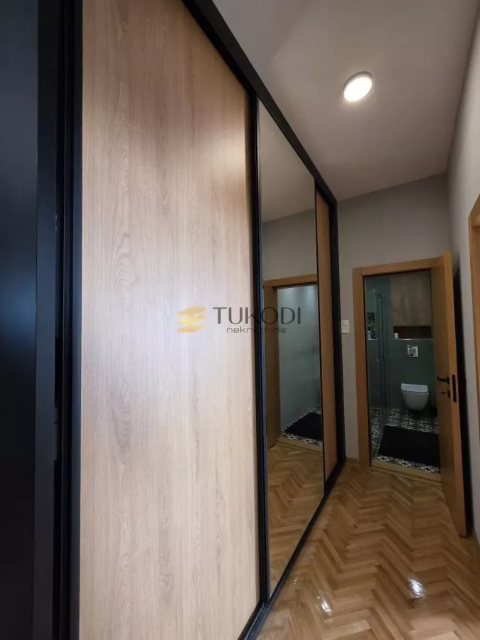 5,0 Duplex od 156m2 Centar - slika 17