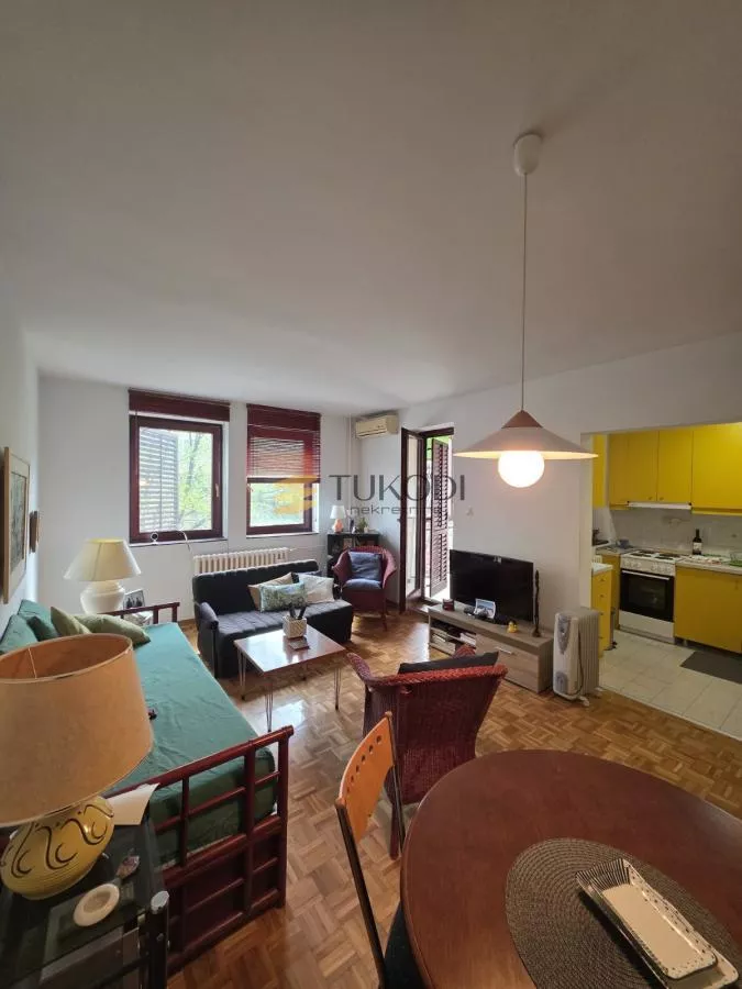 Prodaja stana 36 m² – Bežanijska kosa | 1. sprat | terasa | lift - photo 3