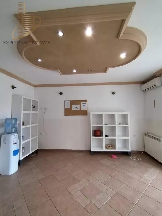 Za izdavanje poslovni objekat od 750m2 pogodan za IT delatnost - slika 1