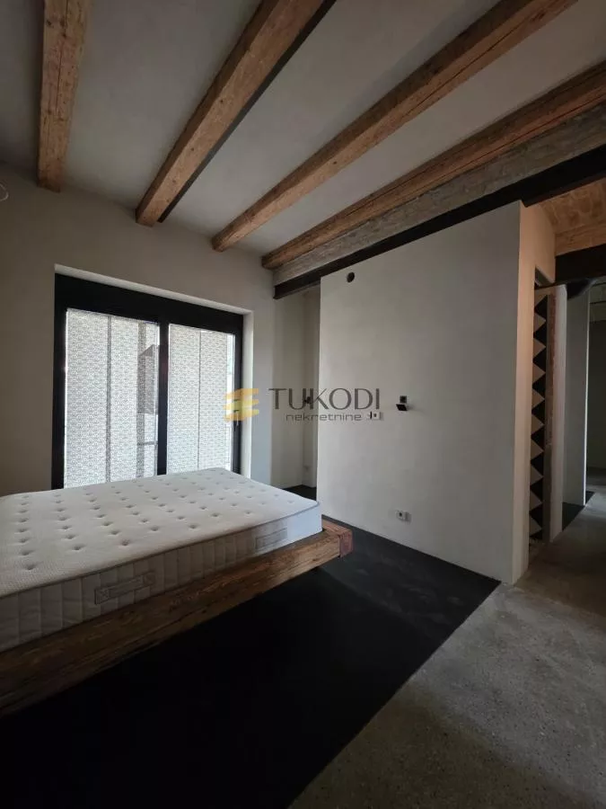Salonac kod Saborne crkve - Smart Home, kompletno rekonstruisan - slika 13