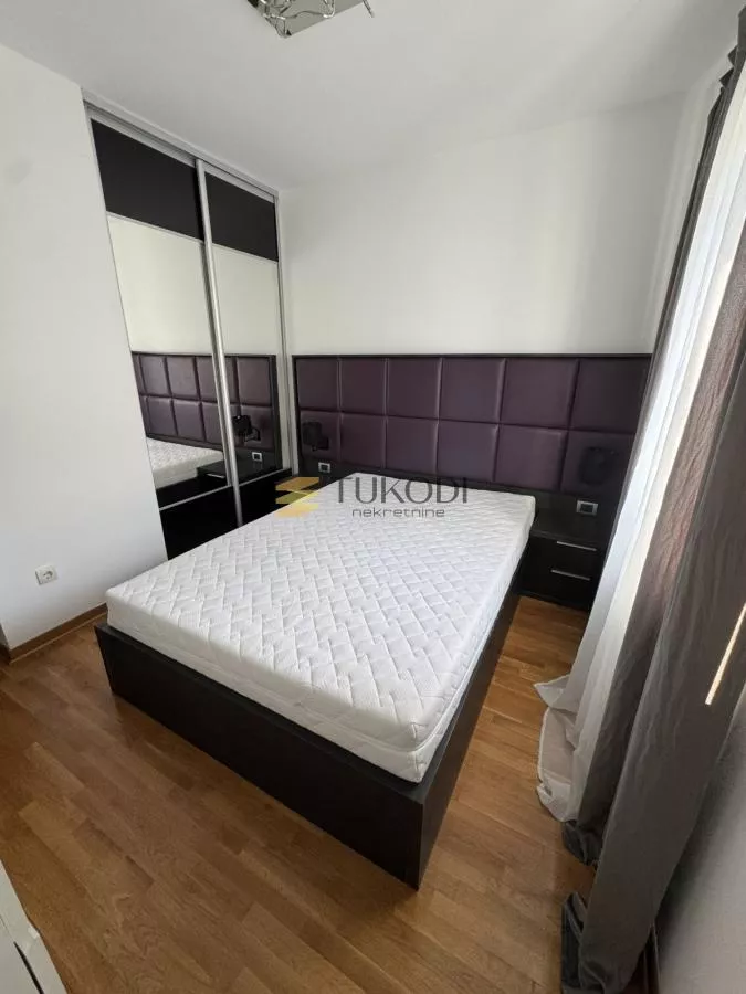 Zemun, Gornji Grad | 52 m² - potpuno opremljen - slika 4