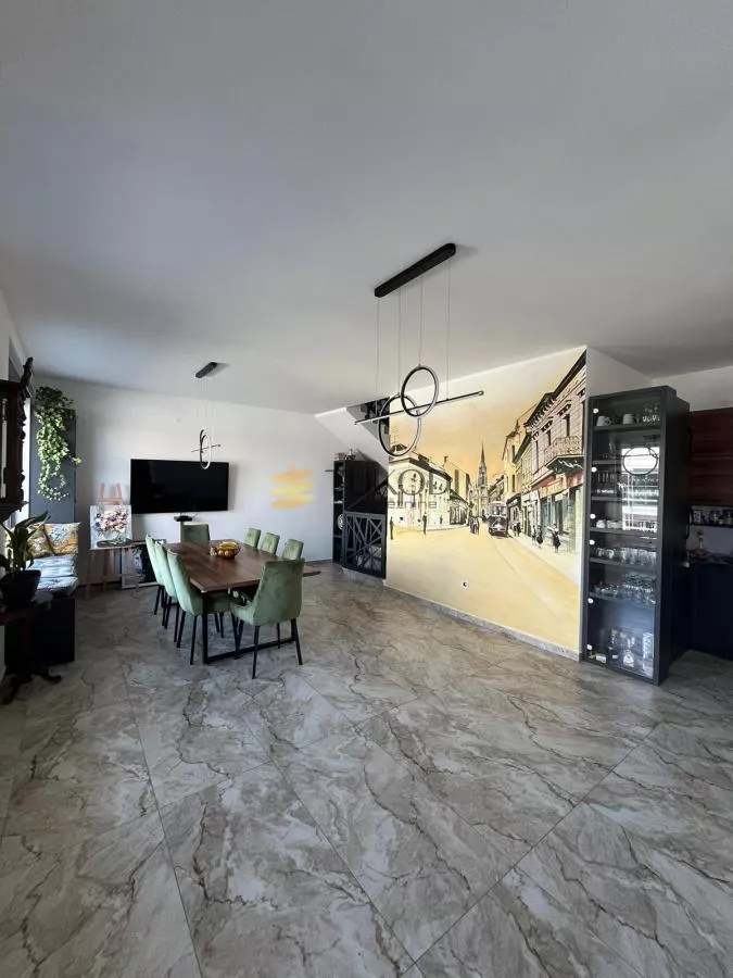 Prodaja 5,0 stan od 150m2,Gornja Kamenica - slika 6