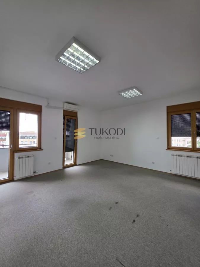 Duplex 292m2 + 60m2 Vase Stajića novogradnja - photo 34