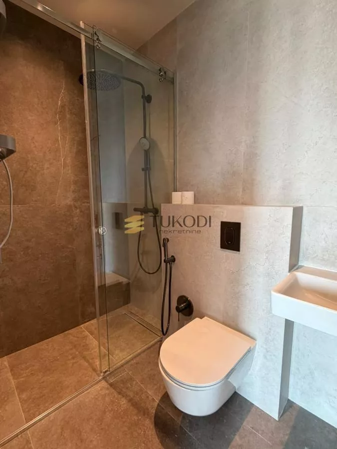 Luksuzan penthouse 134 m² – Airport Garden, Novi Beograd - slika 10