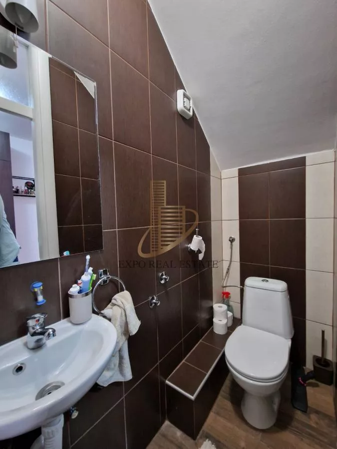 Izuzetan duplex od 120m2+60m2 terase -Nova Detelinara - slika 25