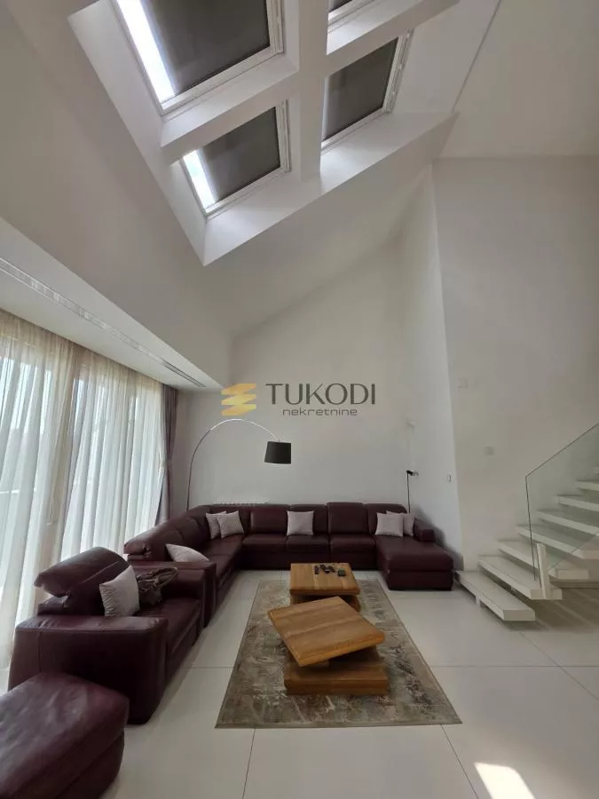 Duplex 292m2 + 60m2 Vase Stajića novogradnja - photo 4