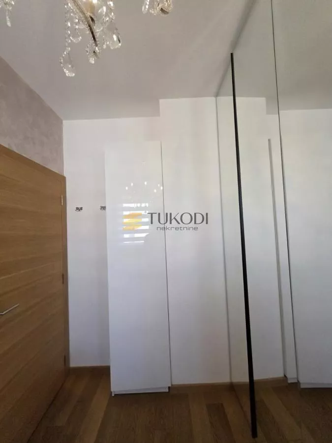 Jednoiposoban stan 34 m², Centar, Novi Sad, 2. sprat - photo 15
