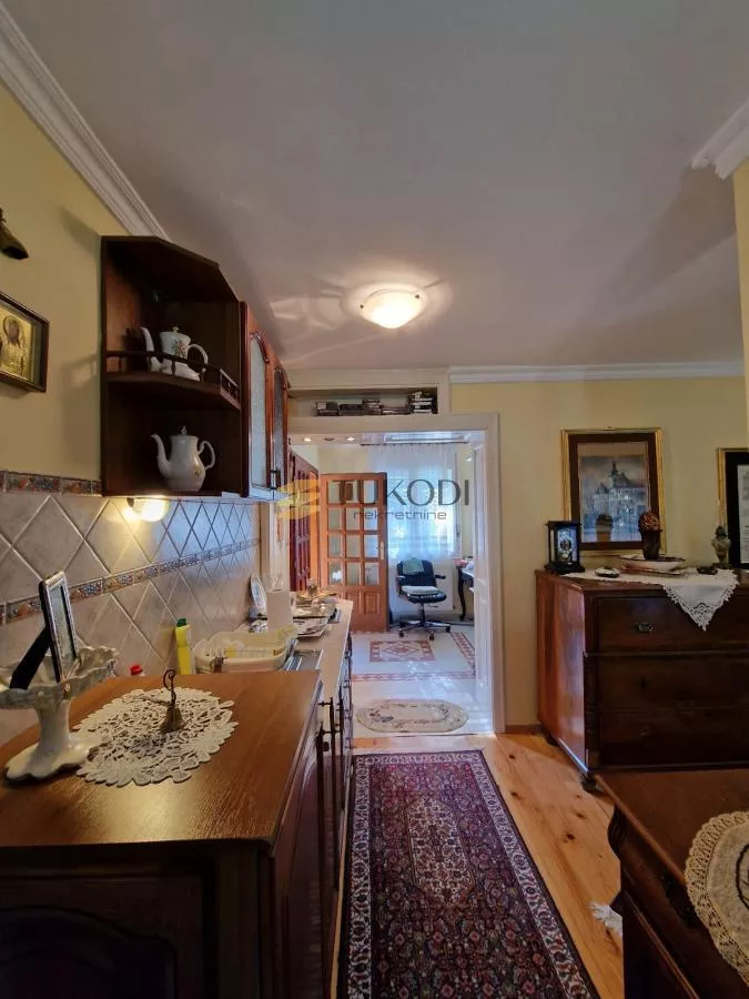 Prodaja ,kuća 160m2 , plac 27a - Čerević - slika 26