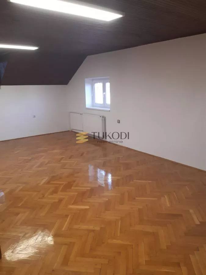 Prodaja kuće od 303m2 - Telep - photo 12