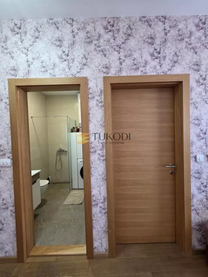 Jednoiposoban stan 34 m², Centar, Novi Sad, 2. sprat - photo 16
