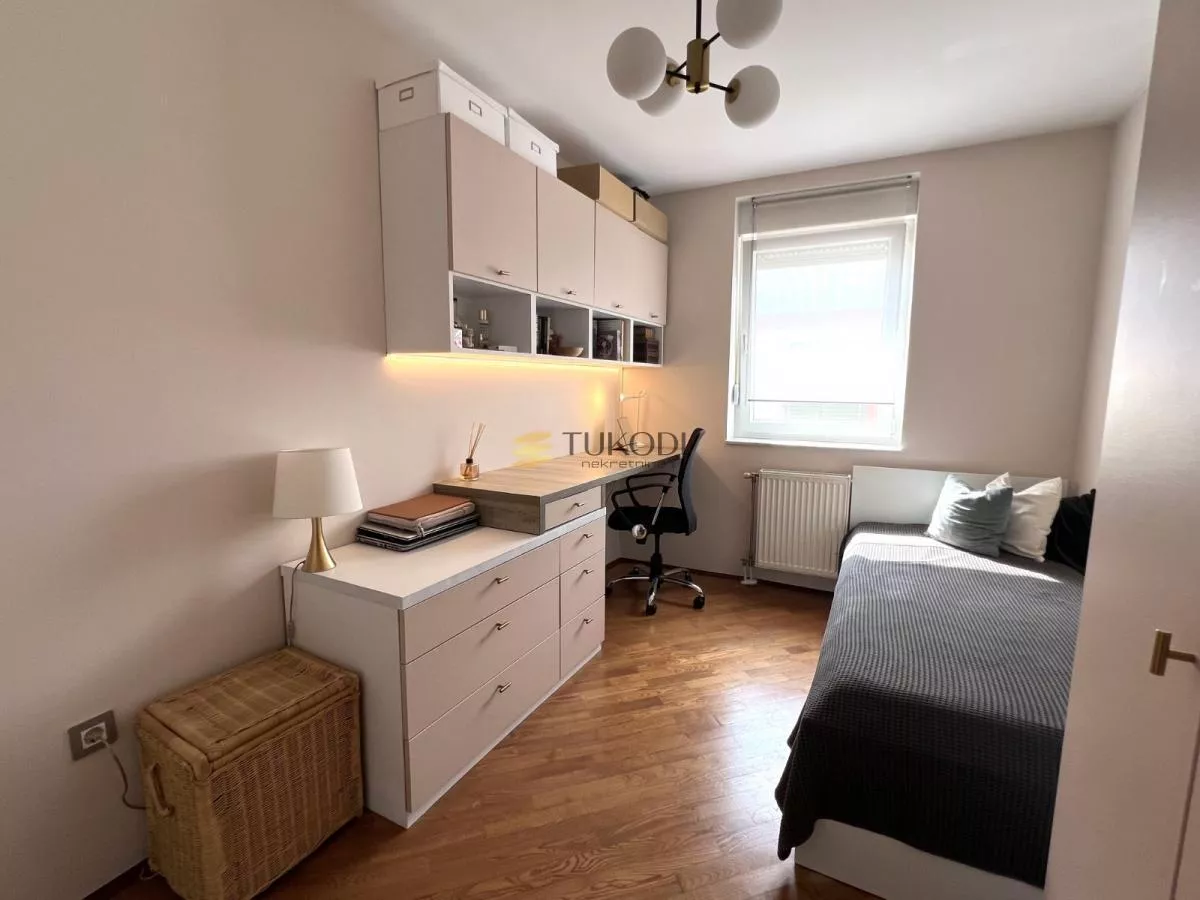 4.0 dupleks bez kosina, 102m², namešten – Cara Dušana - slika 27