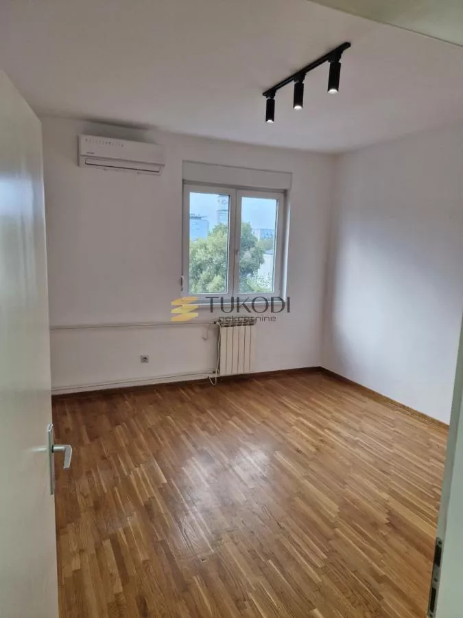 IZDAVANJE STANA – NOVI BEOGRAD, BLOK 32 | 77 m² | TROSOBAN - slika 5