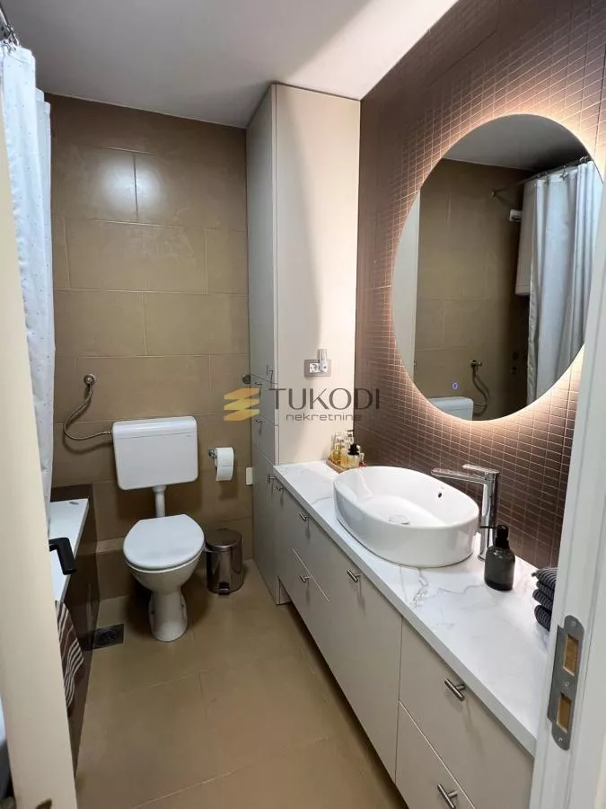 4.0 dupleks bez kosina, 102m², namešten – Cara Dušana - slika 15