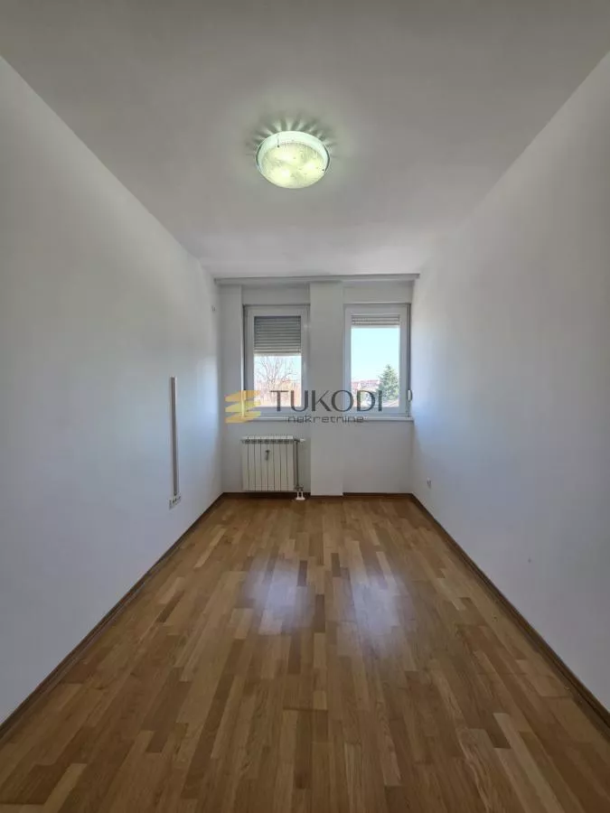 Kvalitetan 4,0 stan od 90m2 sa garažnim mestom - photo 8