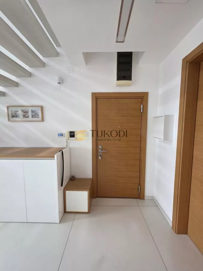Duplex 292m2 + 60m2 Vase Stajića novogradnja - photo 16