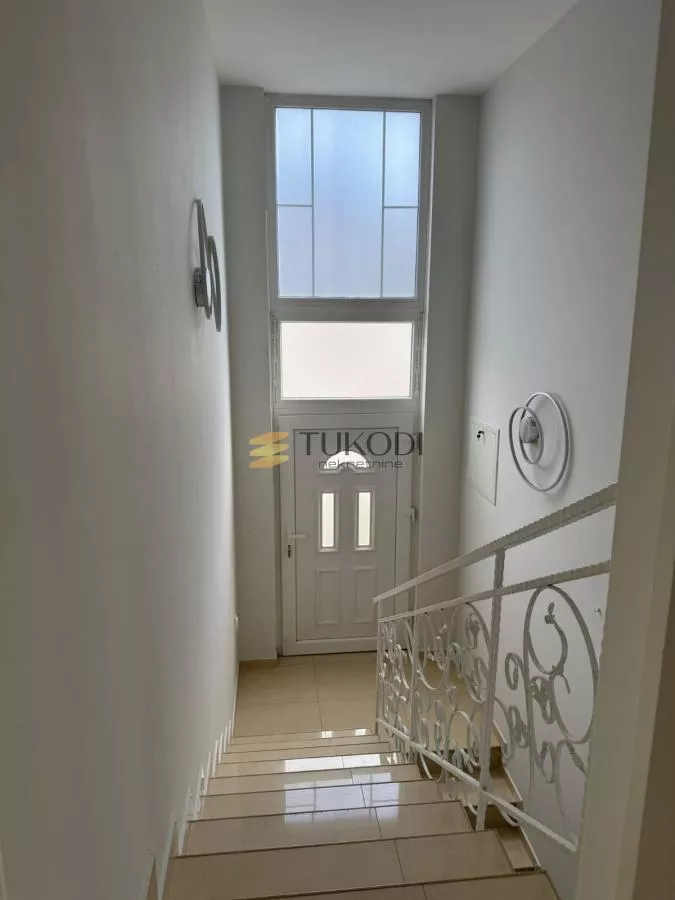 Dvoetažna kuća,Veternička rampa 400m2 - photo 8