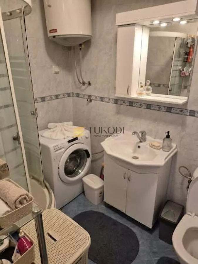 Blok 37 | Renoviran stan 2.5, odmah useljiv - photo 6