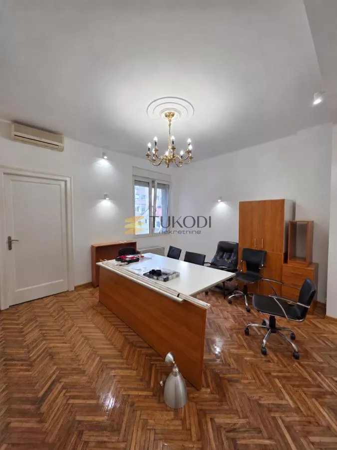 Poslovni prostor,70m2 Prote Mateje - photo 1