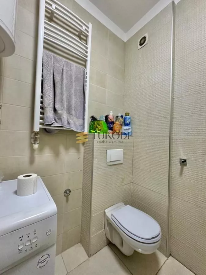 Matice srpske | 47m2 + 17m2 terasa | namešten - slika 15