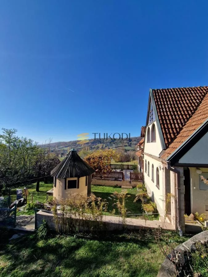Rudnik kuća 178m2 ,10ari placa 500m nadmorske visine - photo 6