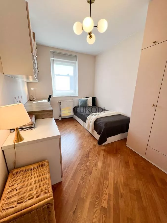 4.0 dupleks bez kosina, 102m², namešten – Cara Dušana - slika 17