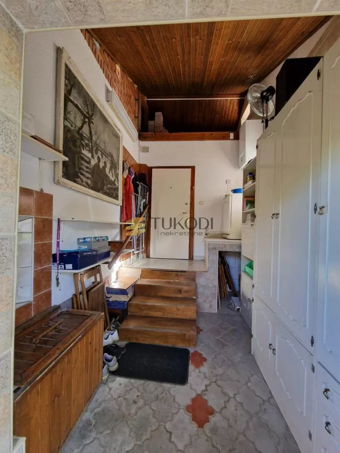 Prodaja ,kuća 160m2 , plac 27a - Čerević - slika 14