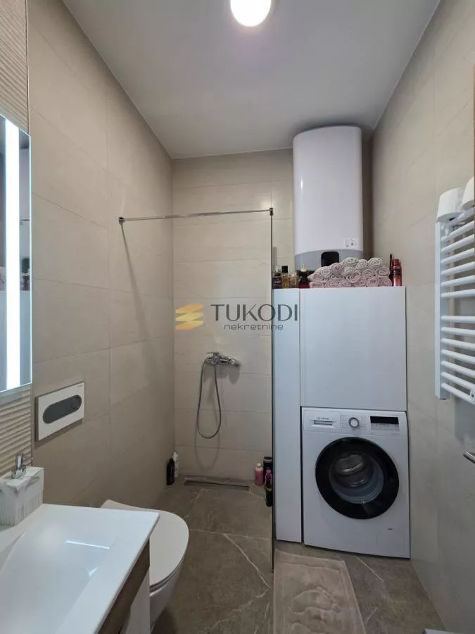 Jednoiposoban stan 34 m², Centar, Novi Sad, 2. sprat - photo 18