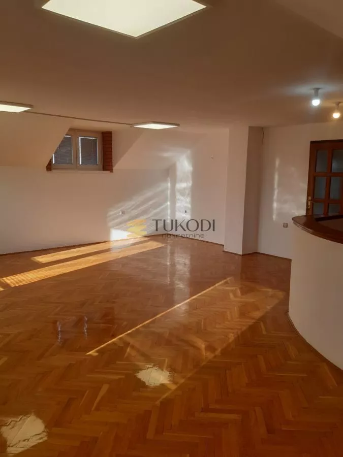 Prodaja kuće od 303m2 - Telep - photo 11