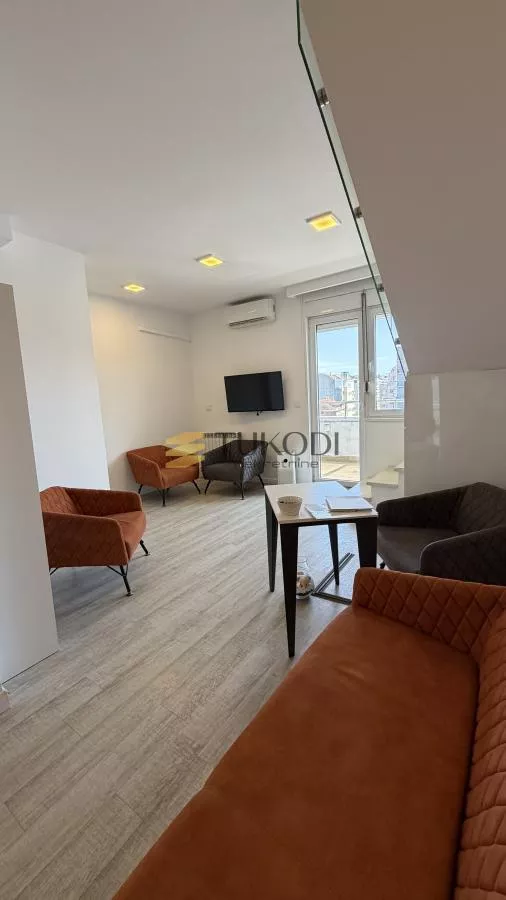 Đeram – Pećska, 118 m², dupleks, terasa - photo 1