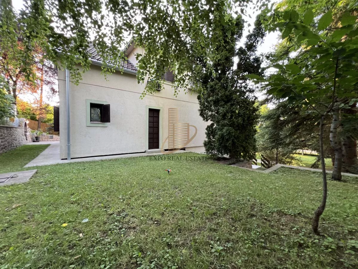 Kuća 254m2 uknjižena 13a placa- Rakovac - slika 8