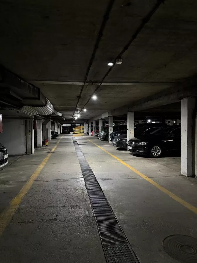 Garažno mesto-Blok 22-Sava Centar - slika 2
