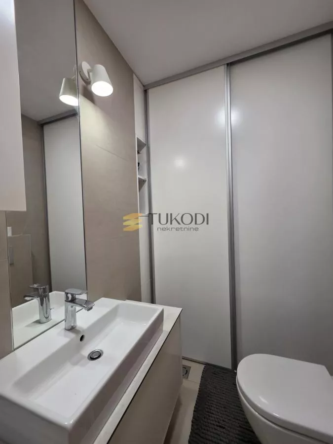 Duplex 292m2 + 60m2 Vase Stajića novogradnja - photo 37