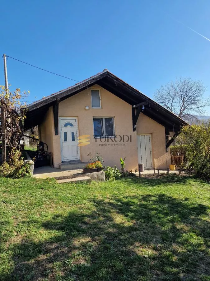 Rudnik kuća 178m2 ,10ari placa 500m nadmorske visine - photo 12