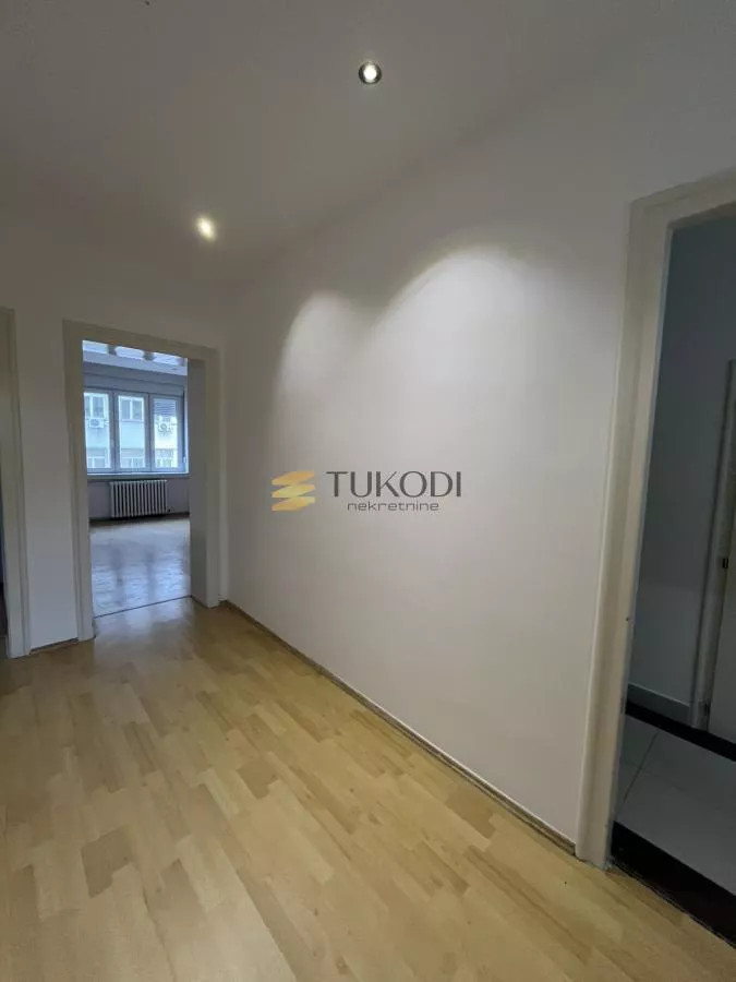 Prodaja 3,5 stan od 112m2 Vojvode Putnika - photo 7