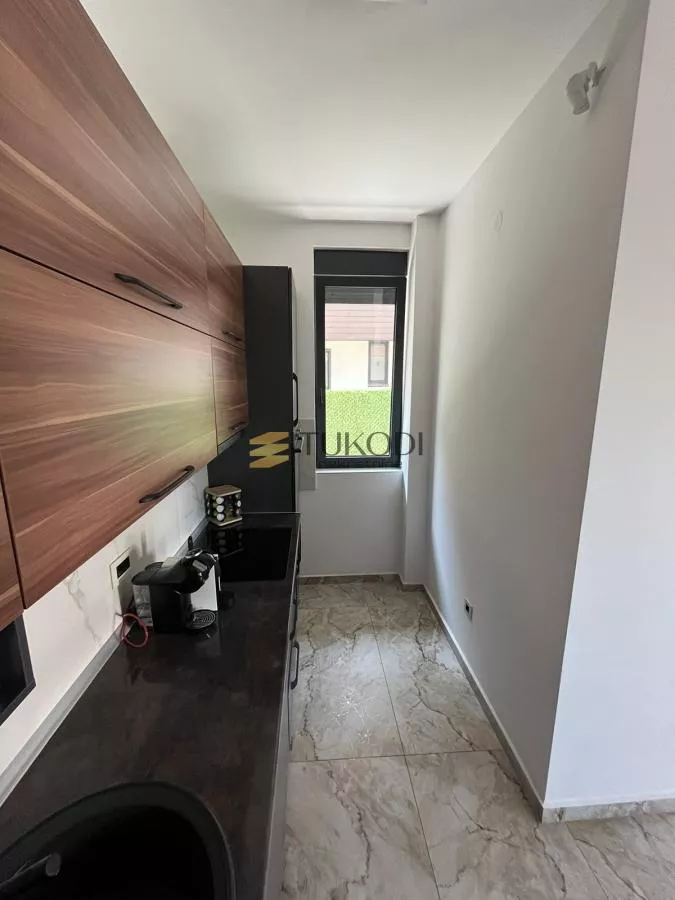 Prodaja 5,0 stan od 150m2,Gornja Kamenica - slika 18