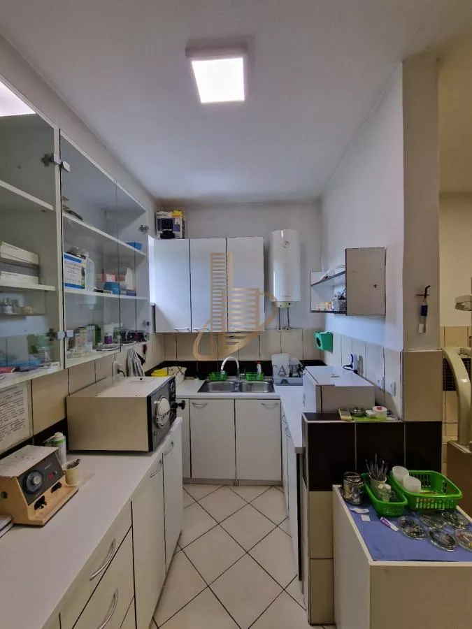 Za izdavanje ,stomatološka ordinacija,Novi Beograd - slika 7