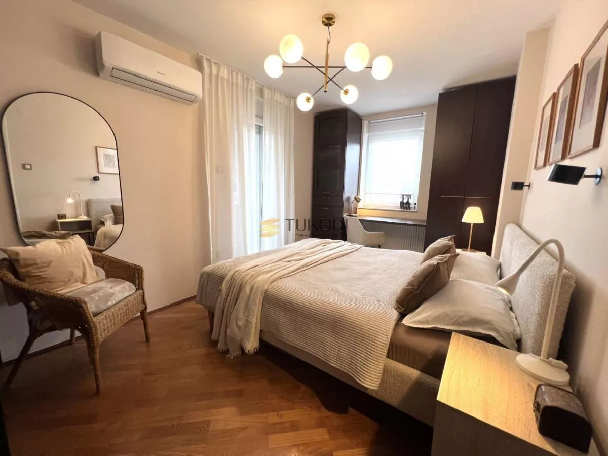 4.0 dupleks bez kosina, 102m², namešten – Cara Dušana - slika 21