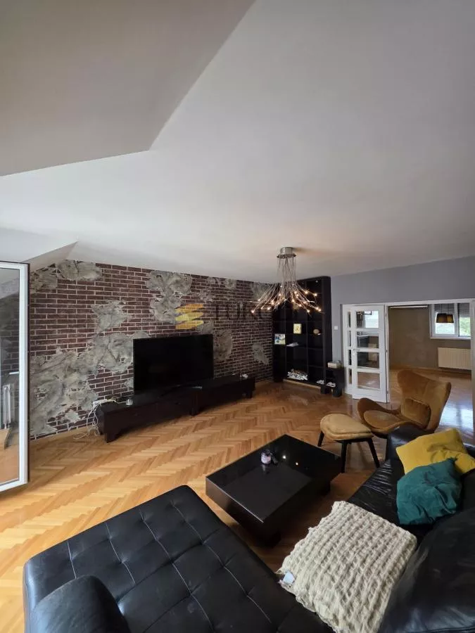 5,0 Duplex od 156m2 Centar - slika 2