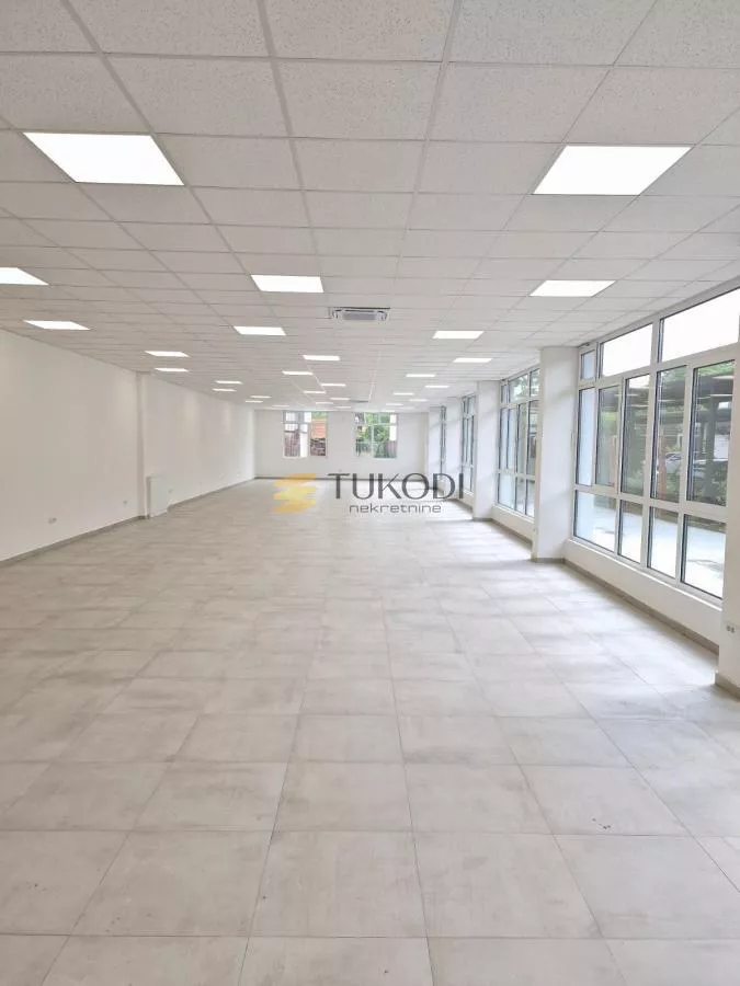 Poslovni prostor u dve etaže od 930m2 - slika 13