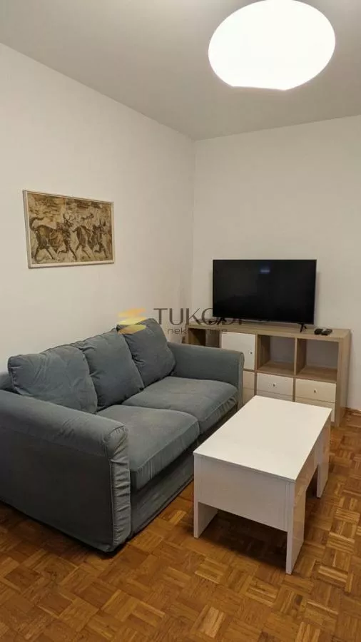 Izdavanje stana – Zemun, Magistratski trg | 45 m² - photo 3
